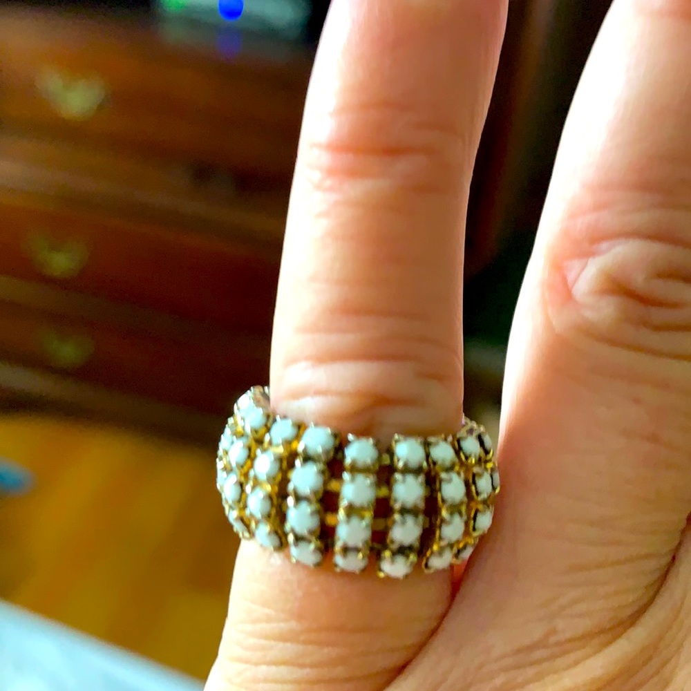 - Vintage faux opal ring